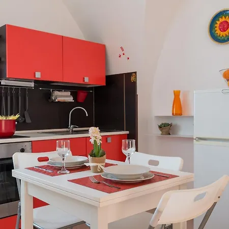 Holiday home La Casetta Nel Cortile By Wonderful Italy